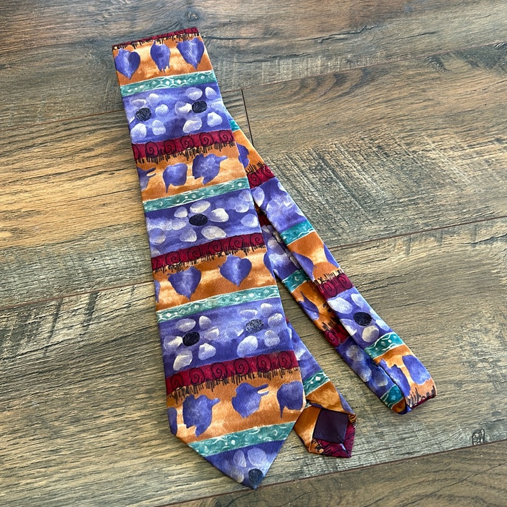 Grateful Dead J. Garcia Snail Garden Collection Nine by Stonehenge Silk Tie